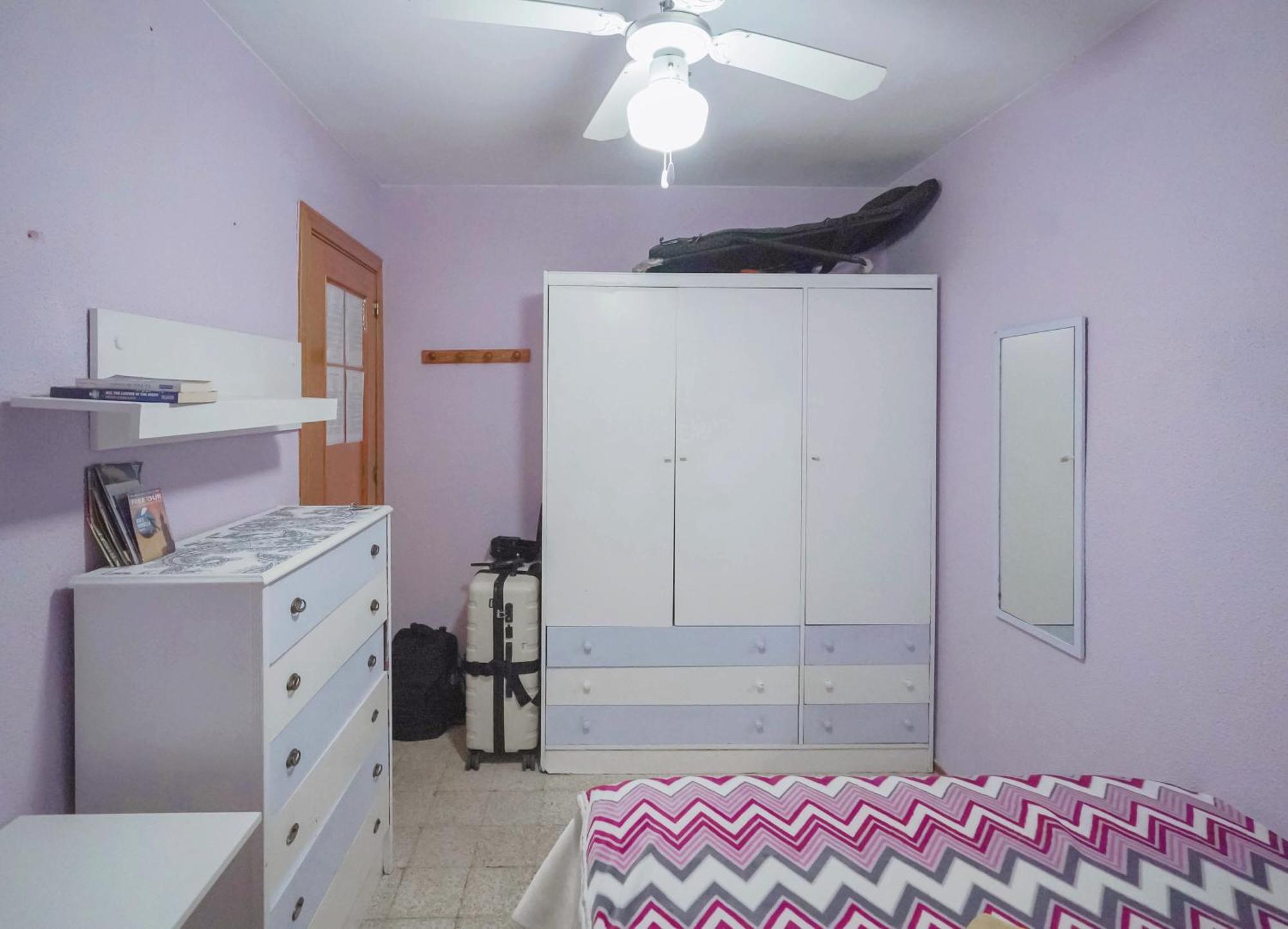 Habitaciones Privadas Con Cama Doble En Sevilla Exterior foto